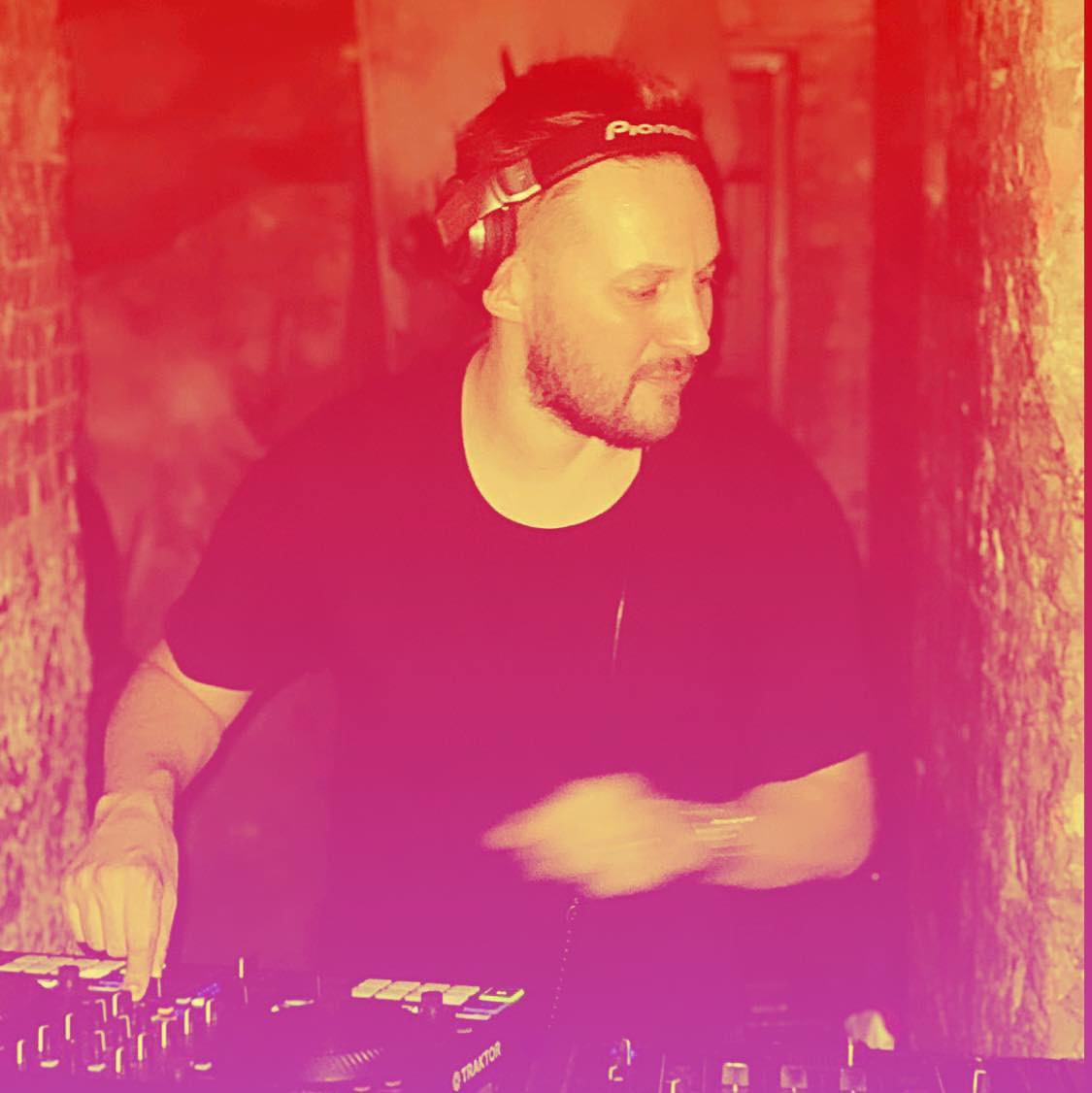 DJ FILPY  NYC